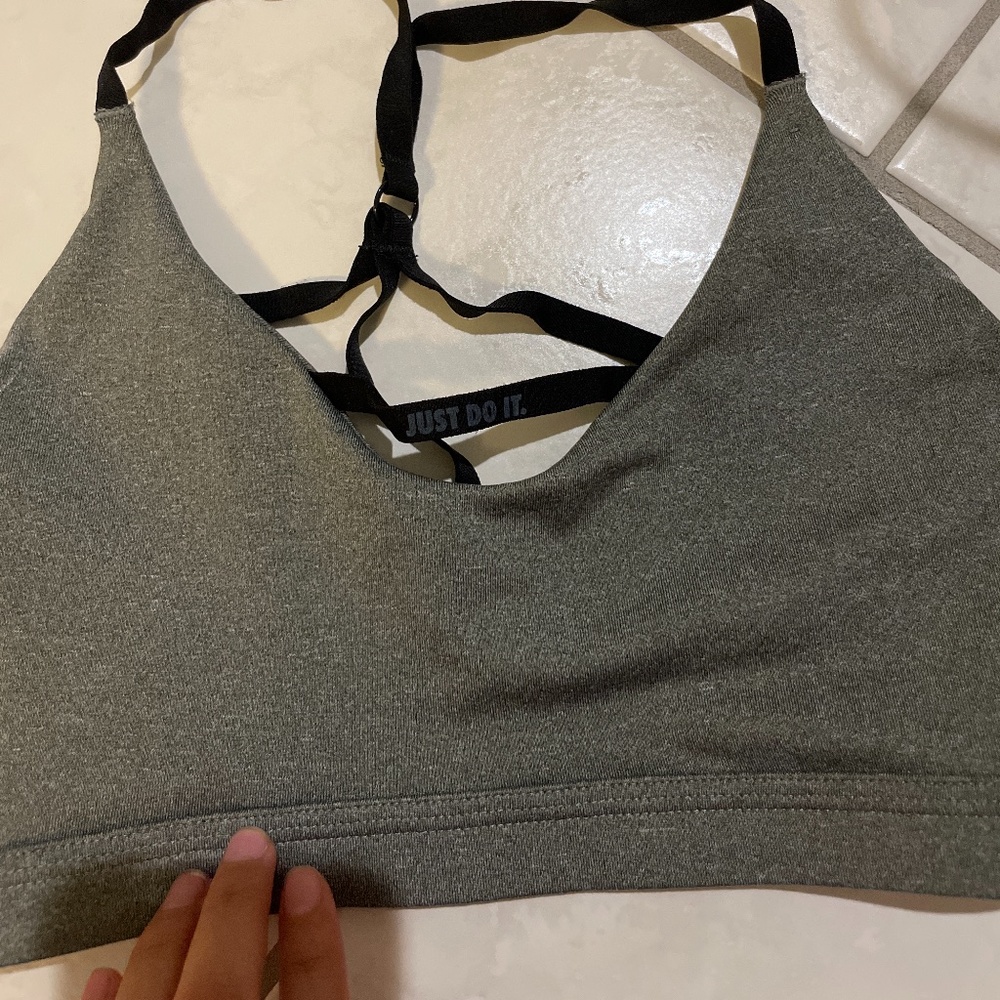 Nike sports bra size S